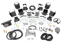 Load image into Gallery viewer, Air Spring Kit w/compressor | Ford F-250/F-350 Super Duty 4WD (2005-2016)
