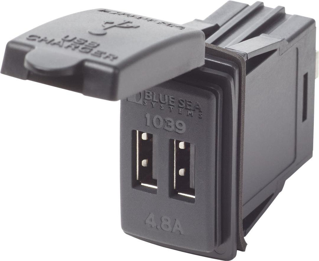 BLUE SEA 1039-BSS 12/24VDC DUAL USB 4.8A SWMNT
