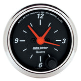 AutoMeter 1484 Traditional incandescent lighting illuminates around the perimeter of the dial