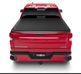 Truxedo 1572816 Sentry CT - 19 (New Body Style)-24 Silv/Sierra 1500/20-24 2500HD/3500HD 8'
