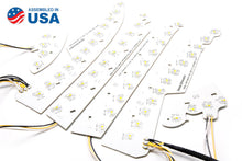 Load image into Gallery viewer, 15_gmc_sierra_switchback_led_boards_usa_2.jpg