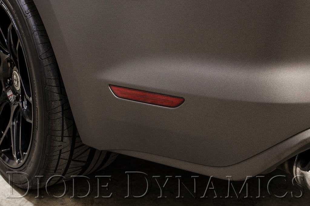 15_mustang_rear_sidemarker_red_off.jpg