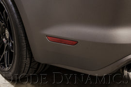 15_mustang_rear_sidemarker_red_off.jpg