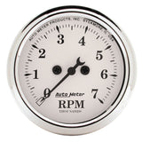 AutoMeter 1694 Traditional incandescent lighting illuminates around the perimeter of the dial