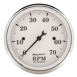 AutoMeter 1695 Traditional incandescent lighting illuminates around the perimeter of the dial