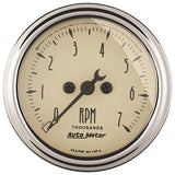 AutoMeter 1897 Traditional incandescent lighting illuminates around the perimeter of the dial
