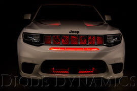 18_jeep_grand_cherokee_trackhawk_grille_kit_red_1.jpg