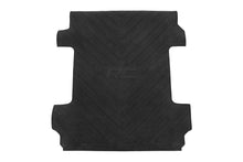 Load image into Gallery viewer, Bed Mat | 6'9" Bed | RC Logo | Chevy/GMC  Silverado/Sierra 2500HD/3500HD (20-26)