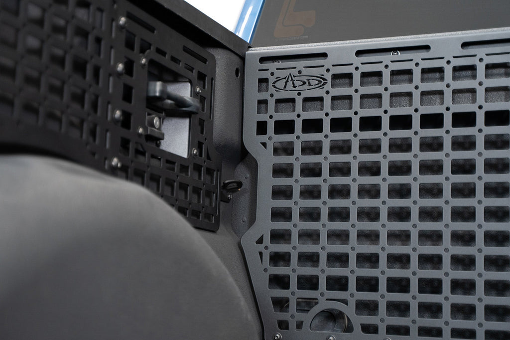 2017-2020-Ford-F-150-_-F-150-Raptor-Bed-Cab-Molle-Panels_Installed-02.jpg