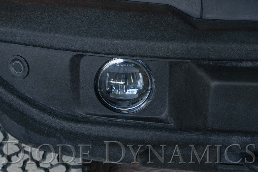 2021_ford_bronco_elite_foglamp_location_close_passenger_off.jpg