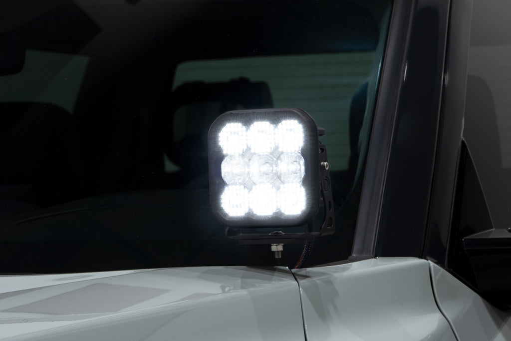 2022_toyota_tundra_ditch_kit_studio_driver_on.jpg