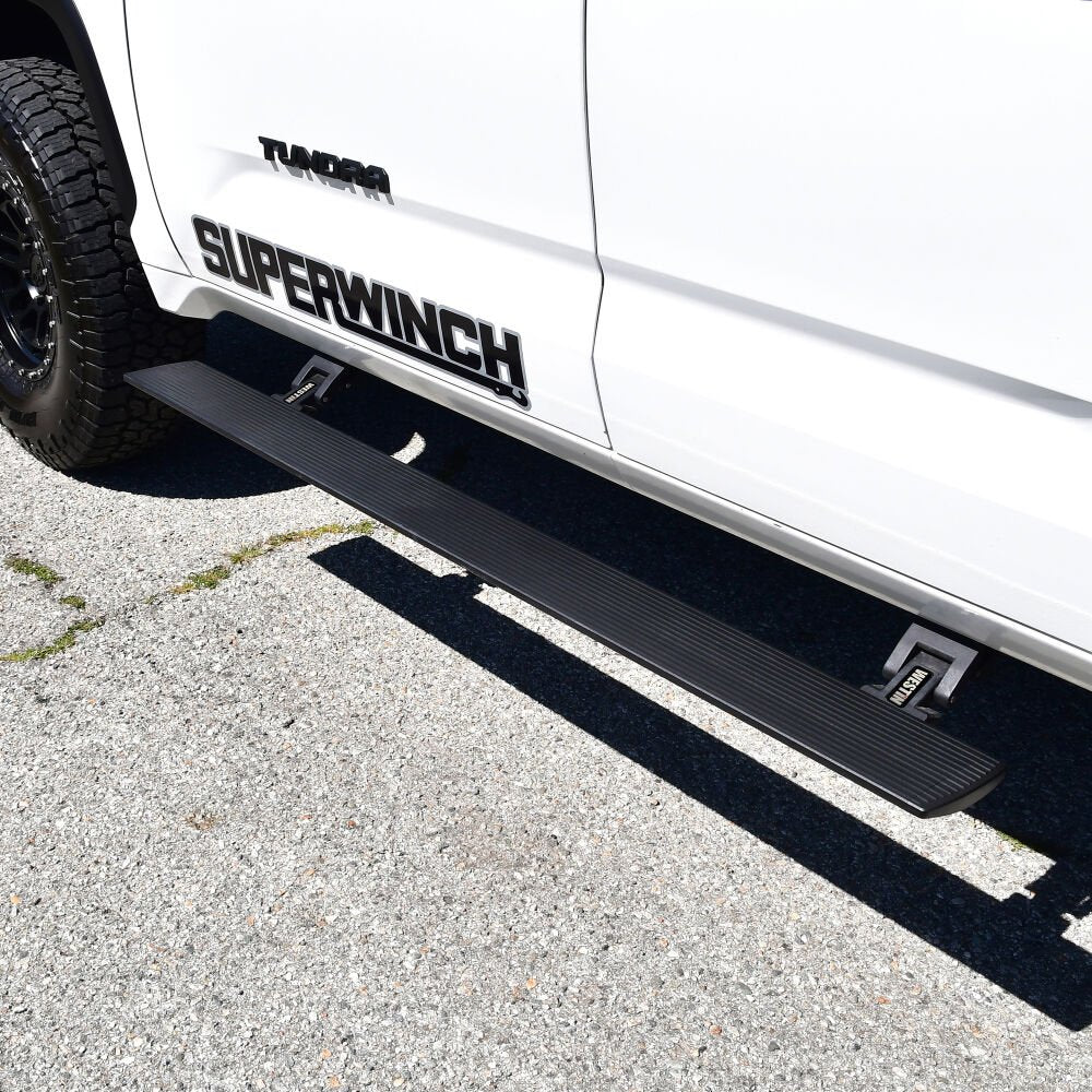 Westin 29-24235 Pro-e Electric Running Boards
