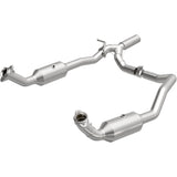 MagnaFlow Exhaust Products 280014 Magnaflow OEM Grade Direct-Fit Catalytic Converter