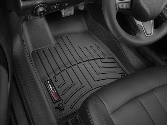 WEATHERTECH 446891 FR LINER CHRYS 200 BLK 15+