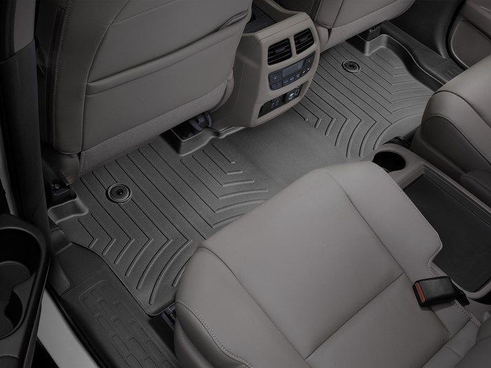 WEATHERTECH 448395 RR FLNR BK PILOT 16+