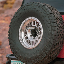 Load image into Gallery viewer, 46727-Bronco_Chase_Pod_Kit-Lifestyle-01.jpg