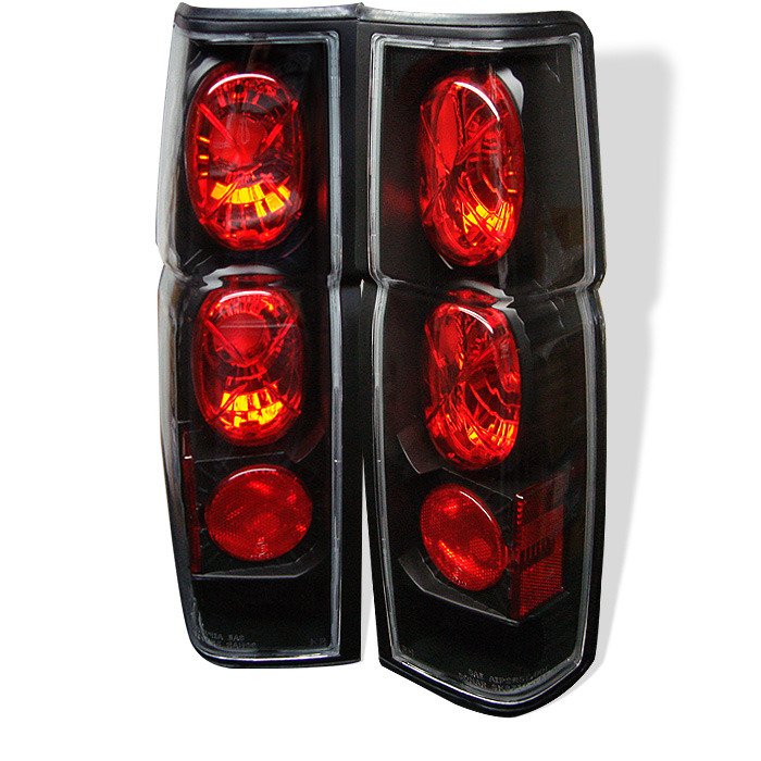 Spyder Auto 5006875 (Spyder) Euro Style Tail Lights - Black