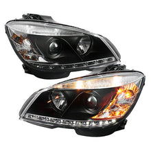Load image into Gallery viewer, Spyder Auto 5042262 (Spyder Signature) Projector Headlights - DRL - Black