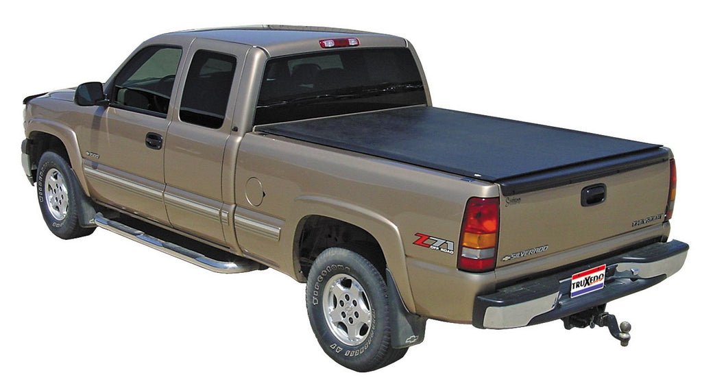Truxedo 581101 Lo Pro - 99-06 (07 Classic) Silv/Sierra 1500 6'6" Fleetside