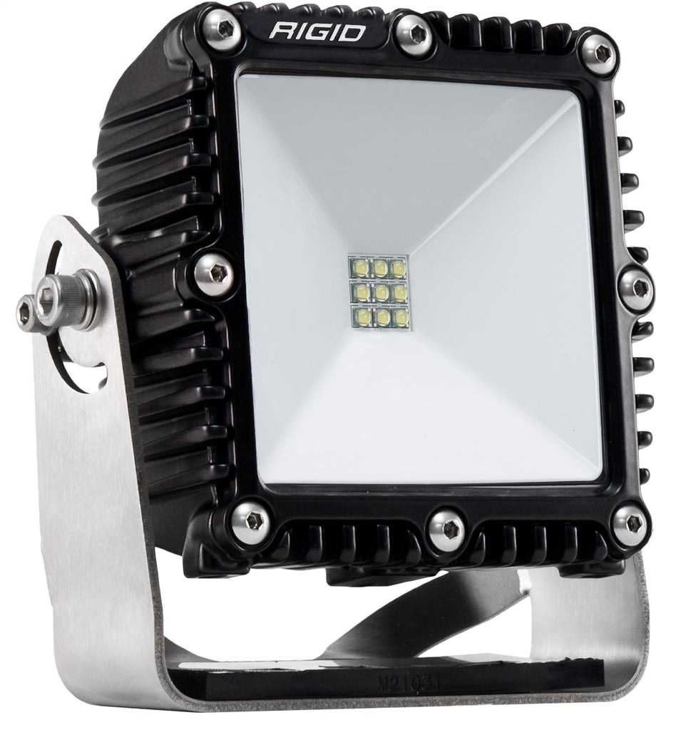 681113-SceneDC4x4Black_Angle.jpg