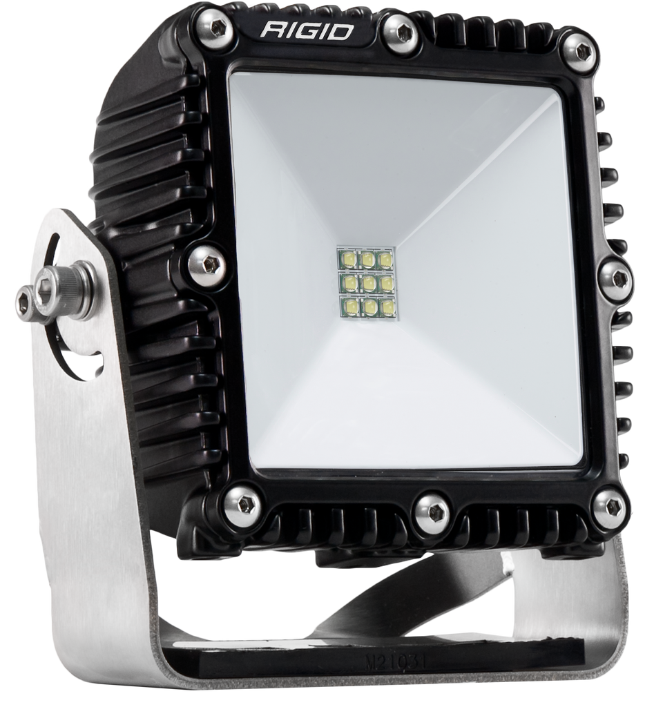 681113-SceneDC4x4Black_Angle.png