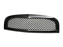 Load image into Gallery viewer, Armordillo USA 7147065 2006-2011 Chevy Hhr Mesh Style Front Grille (Black)