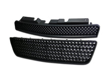 Load image into Gallery viewer, Armordillo USA 7147201 2006-2007 Chevy Monte Carlo (Excl. Ss) Mesh Style Front Grille (Black)