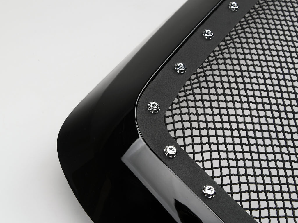 Armordillo USA 7161399 2002-2005 Dodge Ram 1500 Studded Mesh Grille - Gloss Black.