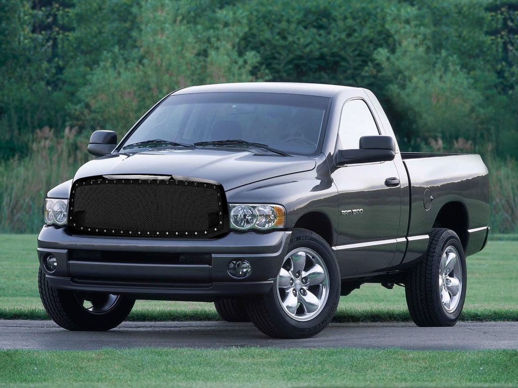Armordillo USA 7161399 2002-2005 Dodge Ram 1500 Studded Mesh Grille - Gloss Black.