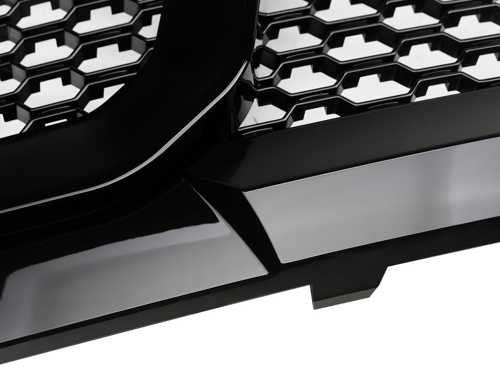 Armordillo USA 7161429 2013-2018 Dodge Ram 1500 OE Style Grille - Gloss Black.