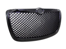 Load image into Gallery viewer, Armordillo USA 7165052 2005-2010 Chrysler 300/300C Mesh Style Front Grille (Matte Black)