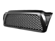 Load image into Gallery viewer, Armordillo USA 7165564 2005-2009 Toyota Tacoma Mesh Style Front Grille (Matte Black)