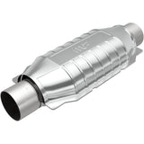 MagnaFlow Exhaust Products 51006 Magnaflow OEM Grade Universal Catalytic Converter - 2.50in.