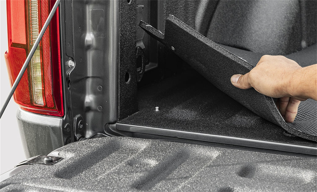 ACI-Truck-Bed-Mat_Features_Easy_Maintenance.jpg