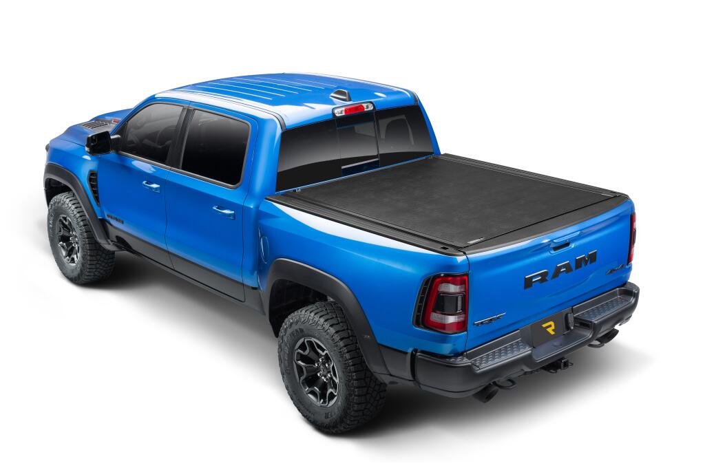 BK_Revolver-X2-2019-2022_HydroBlue-Ram1500_TRX_0222_Closed_01_RT.jpg