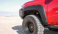 Load image into Gallery viewer, BWRbw_pocketStyle_Flares_toyotaTacoma_front_30047-02.jpg