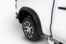 Load image into Gallery viewer, BWRbwr_drtstyle_flares_chevHD_4pc_rear.jpg