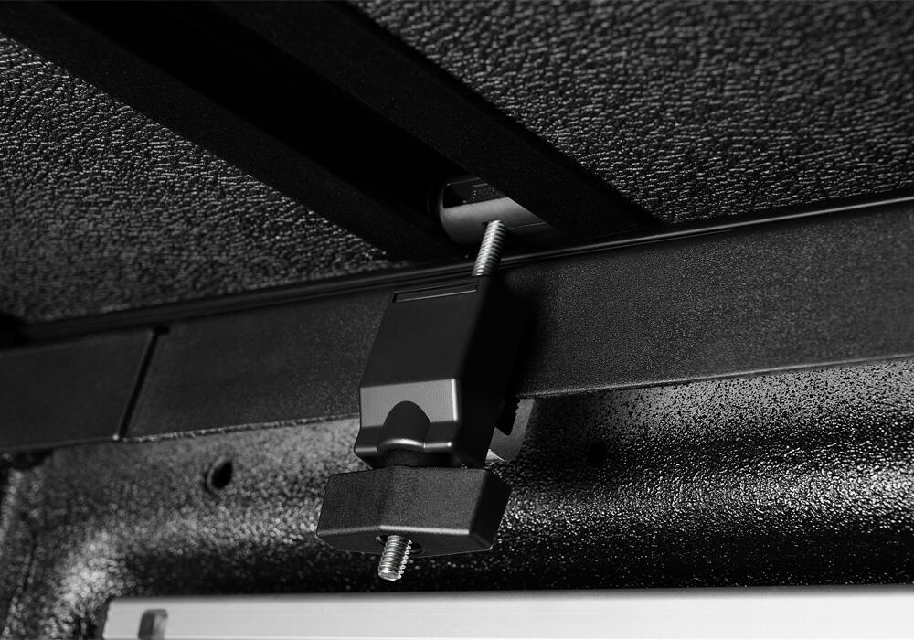 EX_SolidFold2.0_22Maverick_Clamp_Detail_02.jpg