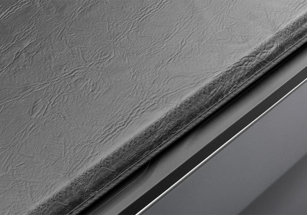 EX_TuffTonno_20Sierra_CoverTexture_Detail.jpg