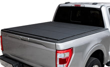 Load image into Gallery viewer, FORD_LOMAX_Professional-Series_Black-Diamond-Mist_Cutout.jpg