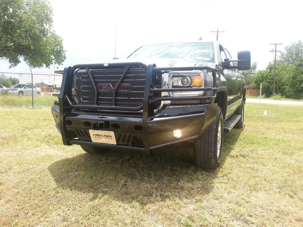 GMC_2500HD-3500_Front_Quarter_PFBR.jpg
