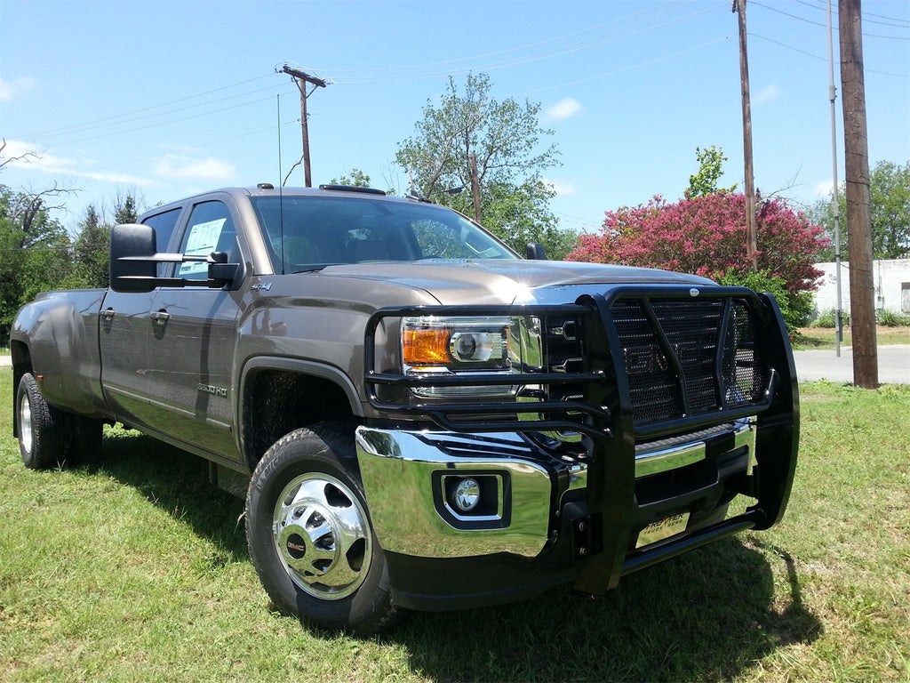 GMC_2500HD-3500_Pass_Quarter.jpg