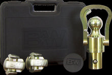 Load image into Gallery viewer, B&amp;W GNXA2062 Gooseneck Trailer Hitch Accessory Kit