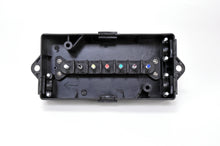 Load image into Gallery viewer, HUS_33200_Junction Box_Image_4.jpg