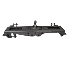 Load image into Gallery viewer, HUS_35202_Underbed Goosneck Hitch_3.jpg