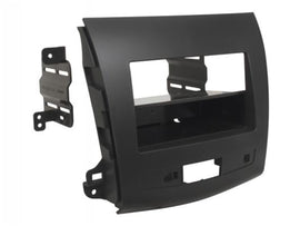 MI3015B_Dash_KitMitsubishiOutlanderPS1150.jpg