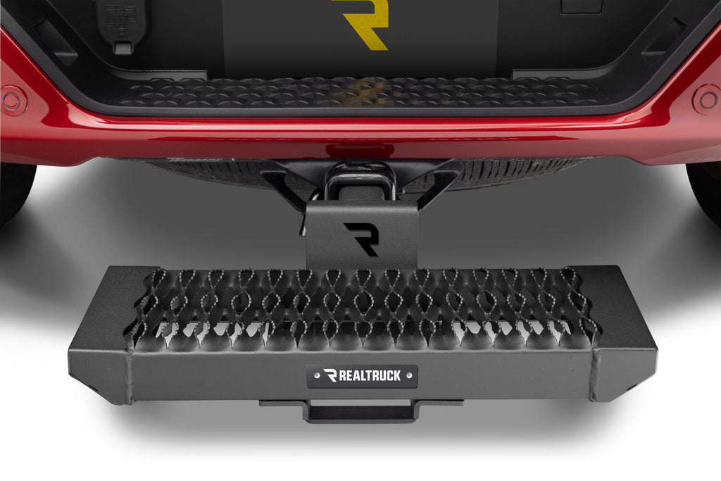 NFBrealtruck-growler-hitch-step-2024-gmc-canyon-ghs2018-tx-ov-014-.jpg