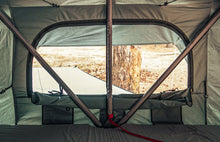 Load image into Gallery viewer, PIKE-III-LIFESTYLE-02.jpg