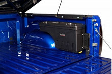 Load image into Gallery viewer, Undercover SC104P Swing Case 19 (NewBody)-24 Silv/Sierra (w/o CarbonPro) 1500 w/o MultiPro TG Pass