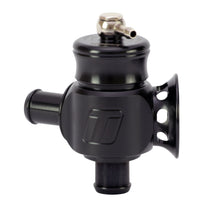 Load image into Gallery viewer, Turbosmart TS-0203-1021 Dual Port vents both to the atmosphere &amp; back into the air intake.